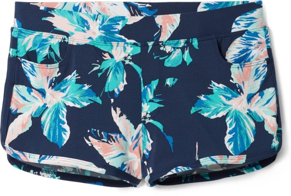 Stargazer Carve Diseños Lorenzo Shorts Mujer Rei Co-op